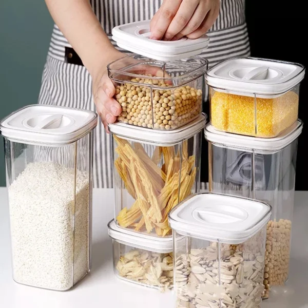 Airtight Twist Lock Transparent Food Storage Container Kitchen Storage Tupperware