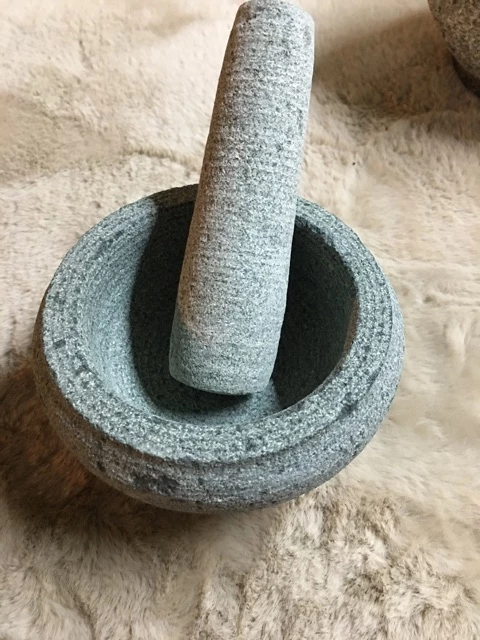 bddfc1a093e32d215efa4f4bea6367ab.webp STONE MORTAR AND PESTLE
